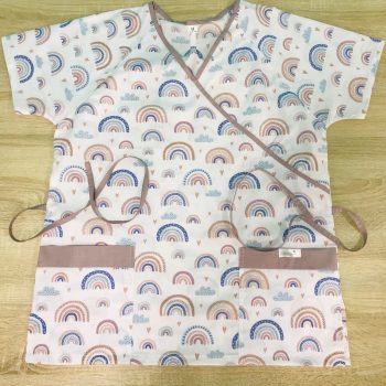 Orvosi-nővérke tunika - pasztell szivárványos - maszk - orvositunika.hu