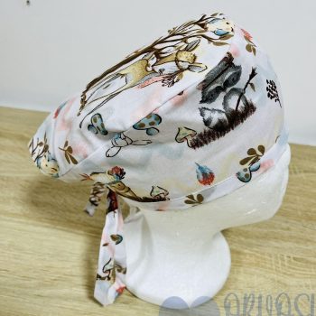 mintás Műtős sapka - bézs erdei állatos