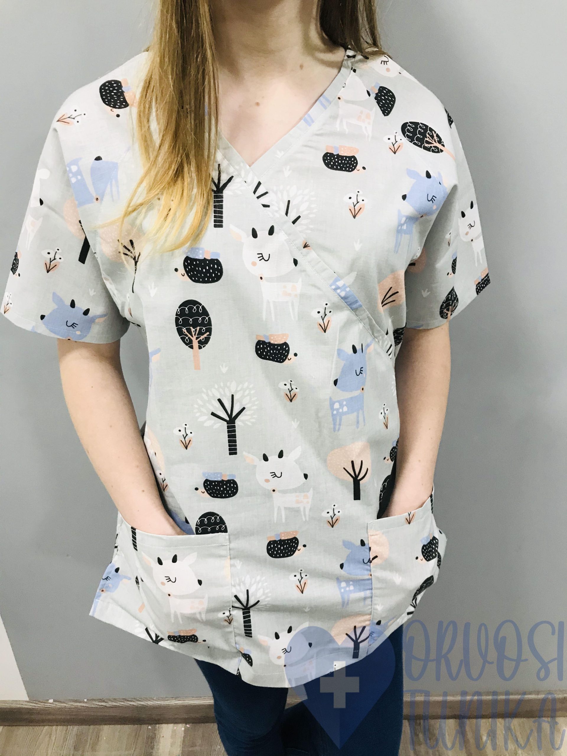 mintás Orvosi-Nővérke tunika - szürke őzikés