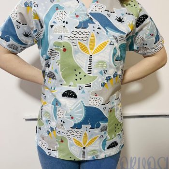 mintás orvosi-Nővérke tunika - világoskék dínós