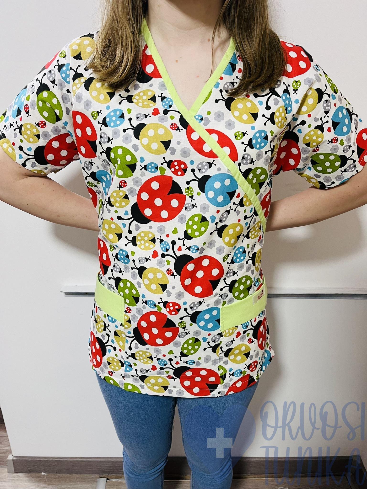 mintás Orvosi-Nővérke tunika - színes katicás