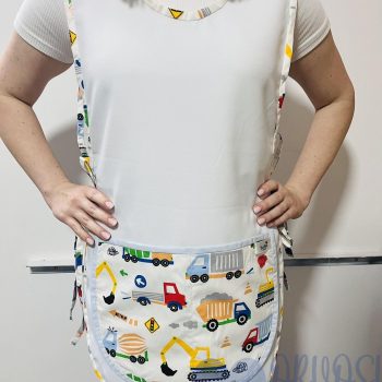 Fehér lapköpeny – színes autós