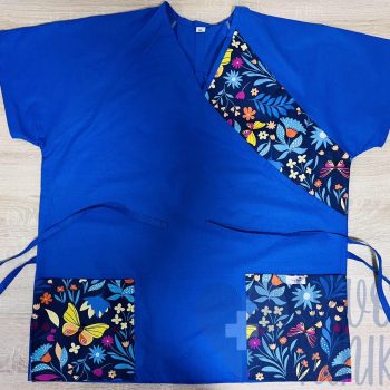 mintás Orvosi-Nővérke tunika - királykék-sötétkék lepkés