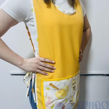 Napsárga lapköpeny – mézes-méhes oldalról