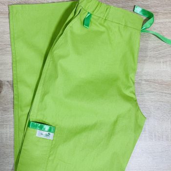 egyszínű lime orvosi nadrág