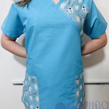 mintás Orvosi-Nővérke tunika - türkizkék fogorvosos szemből