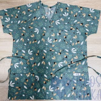 mintás Orvosi-Nővérke tunika - Őszi makkos terített